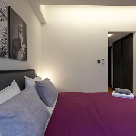 Kolonaki Premium * Athens